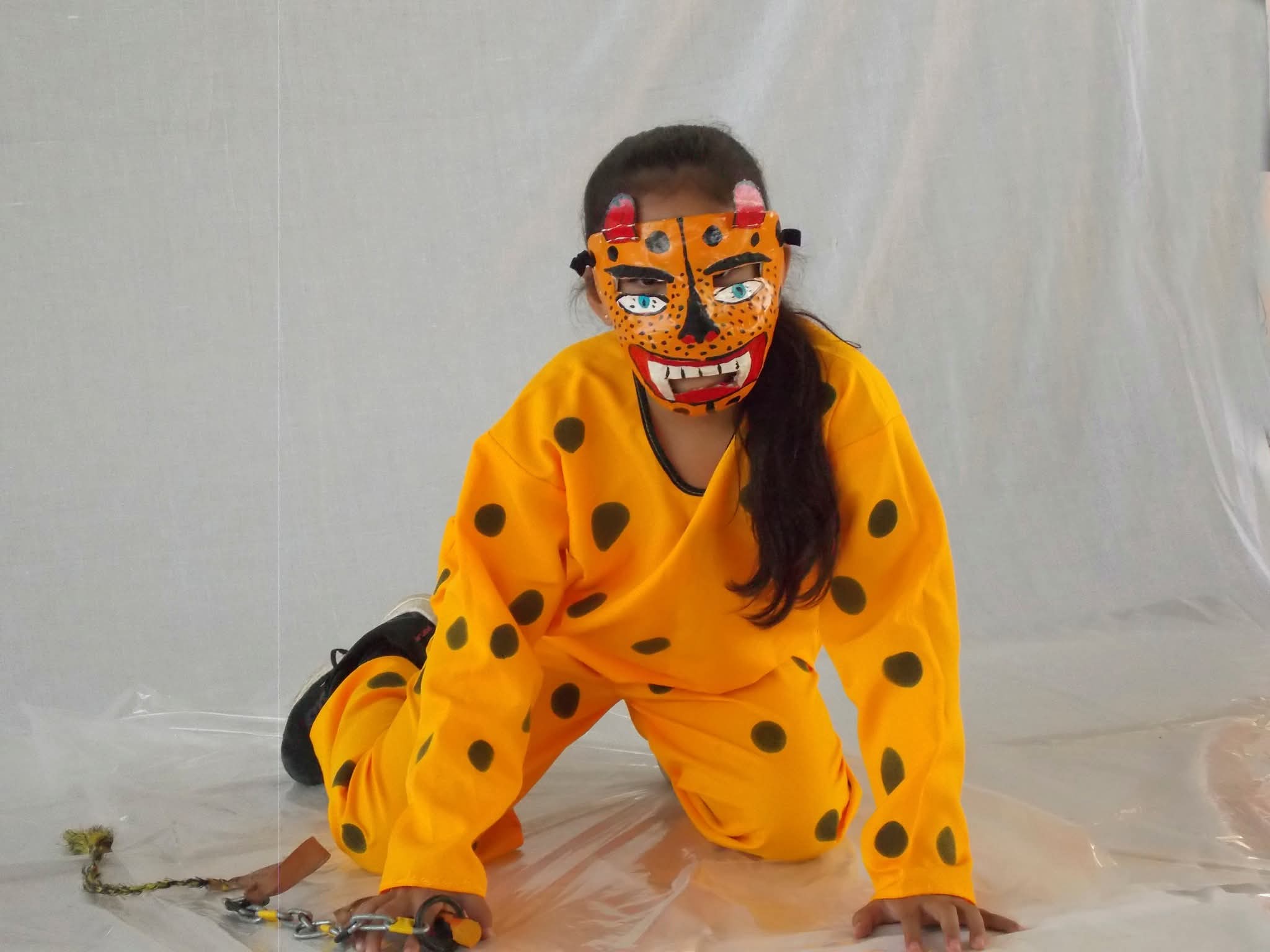 Actividad Cultural Comunitaria: Muestra retrospectiva "Mi comunidad" y "Mujeres de mi comunidad"